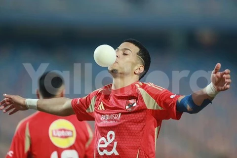 حازم إمام: إمام عاشور ليس ذكيًا.. ويضع إدارة الأهلي في حرج